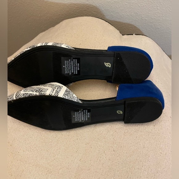 NEW Express printed flats - Picture 4 of 4